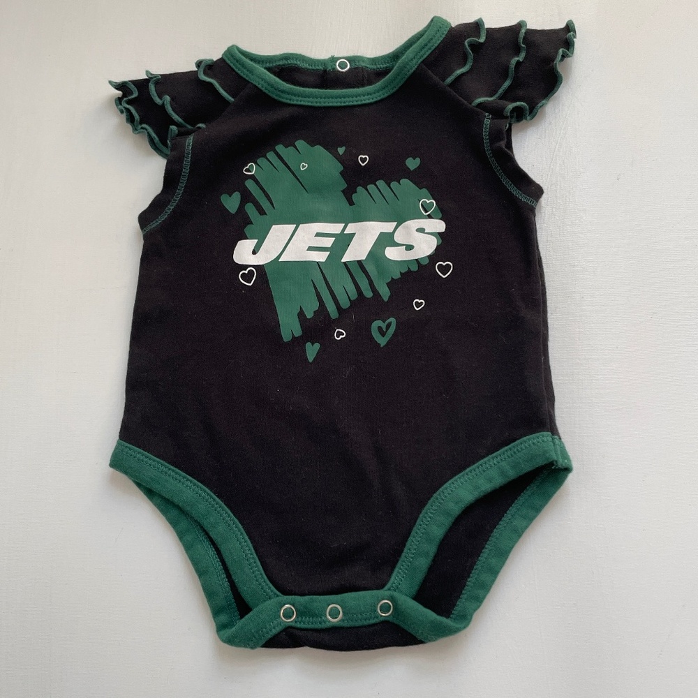 NFL New York Jets Baby Girl Bodysuit 0-3M Frilly Sleeve Ruffle Trim Game Day Fan